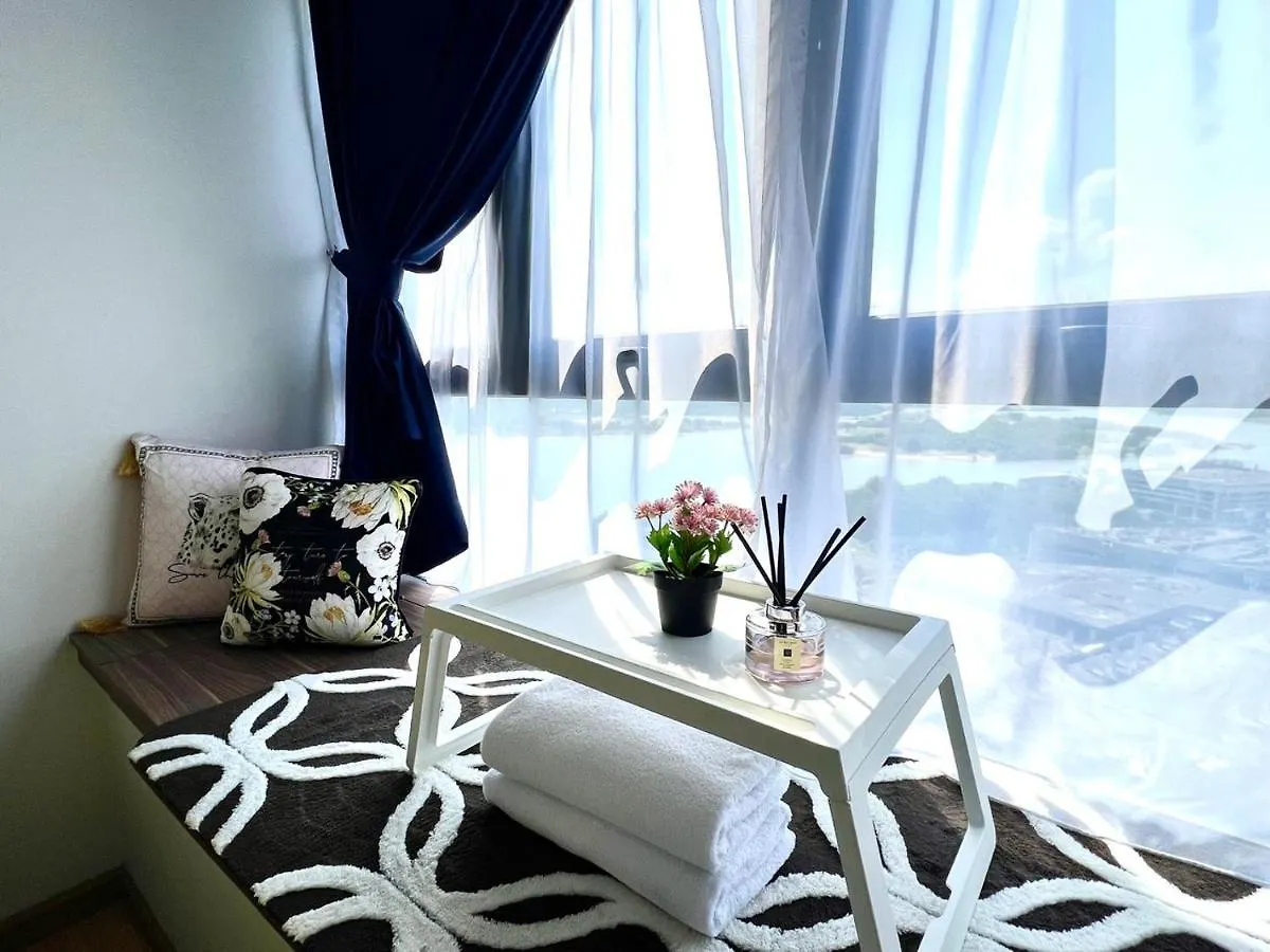 Danga Bay 2Br Cozy Zonewseaview By Our Stay Johor Bahru 0*,